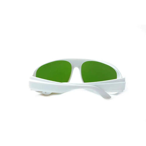 Heavy Duty Laser Safety Glasses With Wide Vision Frames For 980Nm 1064Nm And 1320Nm Nd Yag Industrial Eye Protection and No Nonsense Optical Density Lens Coverage For Pros with green lenses.