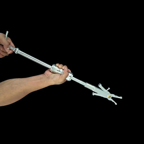 Beefed-Up Slide Hammer Internal Bearing Puller Kit With Expandable Collets 16-45mm Insert Bearing Remover Tool in use, silver
