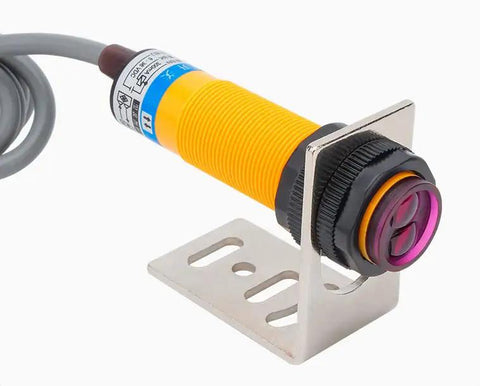 Diffuse Photoelectric Switch Sensor E3F-DS30C4 M18 NPN NO 3 Wire with metal mount, suitable for opaque objects detection, automation use