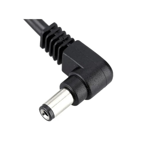 Close-up of right angle plug on 1 To 8 Way Daisy Chain Guitar Pedal Power Cable For 9V Supply Power Up Eight Effects At Once High Conductivity Copper Core Durable Lightweight Pedalboard Cable For Your Rig.