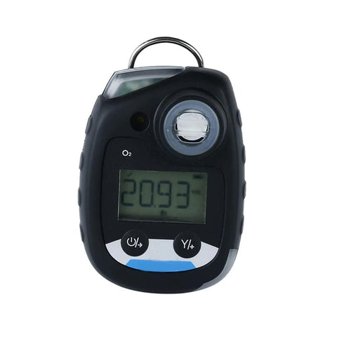 Oxygen (O2) gas detector with back clip, black handheld device with LCD reading 20.93% VOL