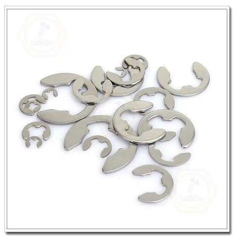 Heavy Duty Stainless Steel Snap Rings E Clip Circlips 304 GB896-304, 9mm Outer Diameter, 4mm Inner Diameter, 0.8mm Thick, Silver Finish, Pack Of 200, Must-Have Gear For Machinery, Automotive, And DIY Projects. Assorted 304 stainless steel E-clips for shafts