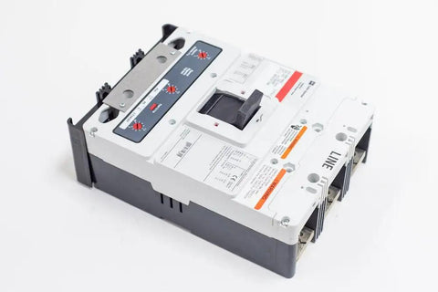 Heavy Duty 400 Amp 3 Pole Circuit Breaker 600 VAC Industrial Panel Replacement with snap-on installation features.