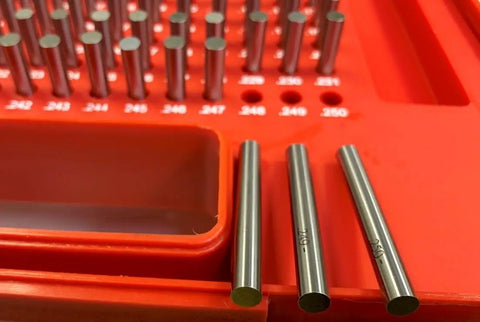 440 Piece M1 And M2 Pin Gage Set From.061 To.500 Inches With Class ZZ Tolerance For High Accuracy Measuring In Precision Machining Tools For Pros And Hobbyists, red case with steel pins