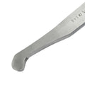 Pro Grade Three Quarter Inch Hook Nose Scraper Woodturning Chisel Built From Tough M2 High Speed Steel, showing the cutting edge.