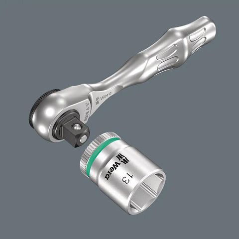 Zyklop Mini 3 Ratchet With One Quarter Inch Drive, 87 mm Length, Compact Pro Grade Hand Tool For Tight Spaces, angled view