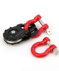 Three Piece RC Car Steel Rope Pulley Lock Sleeve Set for 1 10 Scale Crawlers, Snatch Block Winch Tow Strap Hook Trailer Kit for Gnarly Climbing Action, Durable Steel Construction for Rugged Trails. Black pulley and red lock sleeve set for 1/10 RC crawlers