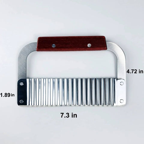 Wavy crinkle cutter with wooden handle and stainless steel blade, 7.3 in long