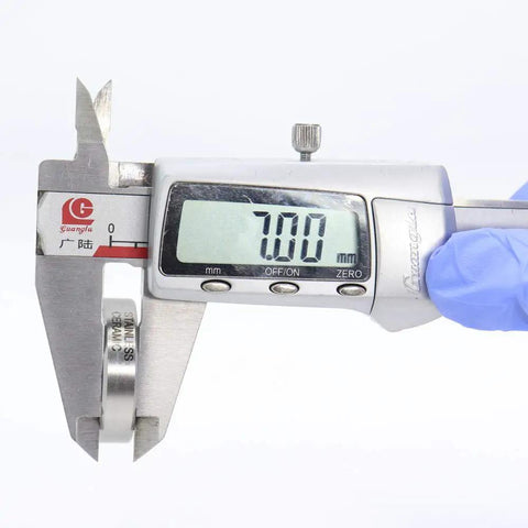 Digital caliper measuring 7mm thickness of Stainless Ceramic Hybrid Radial Bearing 18x30x7mm S18307 RS For Bicycle Hub Front And Rear