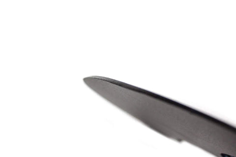 Close-up of 12-gauge steel head from Heavy Duty Sod Lifter With 12 Gauge Steel Head And Fiberglass D Grip Handle Flat Head Spade Shovel.