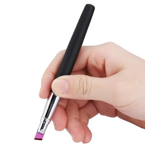 Hand holding Ultra Clean Fiber Cutter Pen Style with Flat Ruby Blade for Optical Fiber