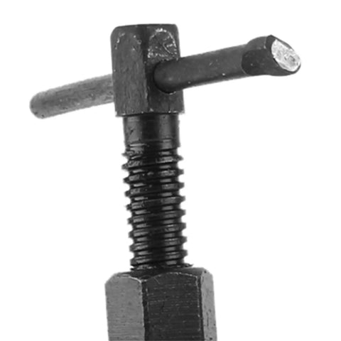 Killer Quality Heavy Duty 3 Jaw Inner Bearing Puller Gear Extractor Tool With Alloy Steel Crafted For Easy Smashing Out Of Stuck Parts In Auto Repair And Industrial Settings For Home Garage Or Shop Jobs close-up of threaded steel puller