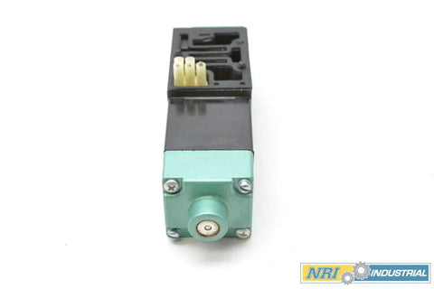 Heavy Duty Workhorse 150 Psi Solenoid Valve With 120V Ac Electric Coil Drop In Replacement 152Sa400k000030 D411718 front view showing compact structure.