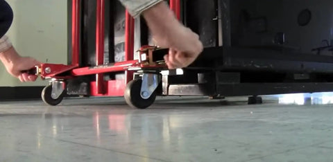 Adjustable Vending Dolly For Heavy Duty Loading Up To 1300 Lbs With Steel Construction 5 Inch Casters Under Safe