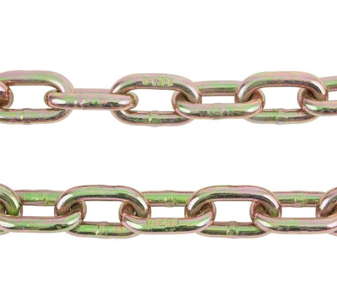 Close-up of Heavy Duty Grade 70 Chain And Binder Kit With Four Five Sixteenth Inch Twelve Foot G70 Transport Chains
