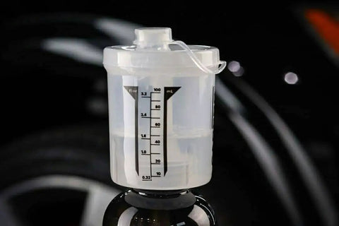 Concentrate Liquid Measuring Cup For Easy Dilution Squeeze And Pour Tool With 28mm Bottle Thread Measures In ML And OZ No Fuss Car Care Essentials Perfect For DIY Detailing And Garage Use, 100ml plastic cup