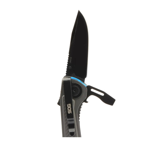Everyday Carry 7 Tools Multi-Tool in CRYO D2 Steel with pocket-size, showing blade, urban gray and cyan finish for quick fixes