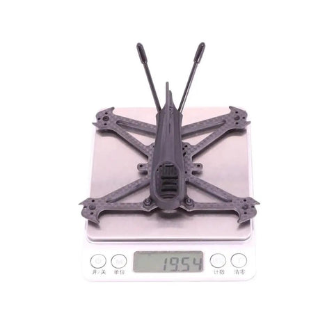 65mm Toothpick Frame Kit For FPV Racing Quadcopter Freestyle Ultra Lightweight 19g Carbon Fiber Frame on digital scale