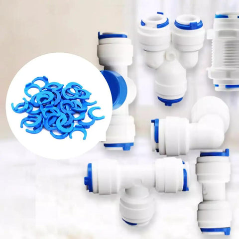 100 Pack Locking Clips And Clamps For RO Water Filtration System One Quarter And Three Eighths Inch Quick Connect Fittings Durable POM Material Blue Color Easy Push On Leak Free Seal Replacement Kit with fittings displayed.