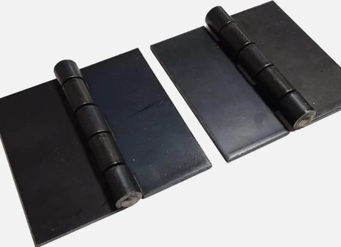Top Tier Slide Latch Barrel Bolt Heavy Duty Steel Latch For Metal Gates Doors And Fences with two robust black steel hinges.