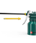 USUNRISE green metal oil can with pump and dual spouts (flexible and straight), front view.
