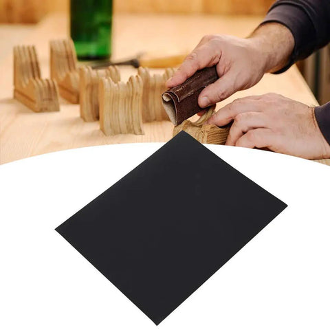 Top Notch 100 Pack Waterproof Sandpaper Sheets With High Grade Aluminum Oxide And Silicon Carbide for woodworking in use.