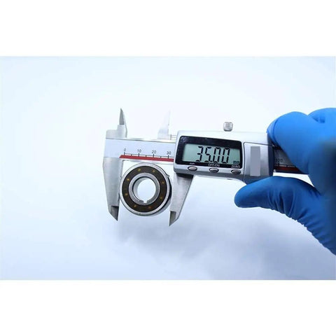 Built Tough Csks15Pp One Way Roller Clutch Bearing With Keyway 15X35X11Mm Solid Steel Freewheel being measured at 35mm with calipers.