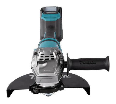 Heavy Duty 40V XGT Angle Grinder With 1700W Equivalent Muscle And Snappy 6600RPM Action With Badass 230mm Disc Setup front view.