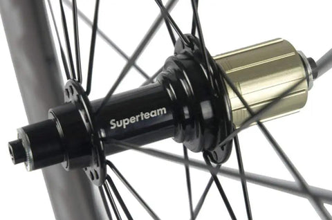 Hub detail of 700C Carbon Wheelset Aero Beast Front 60mm Rear 88mm Clincher With Transparent Decal For Road Bikes V Brake