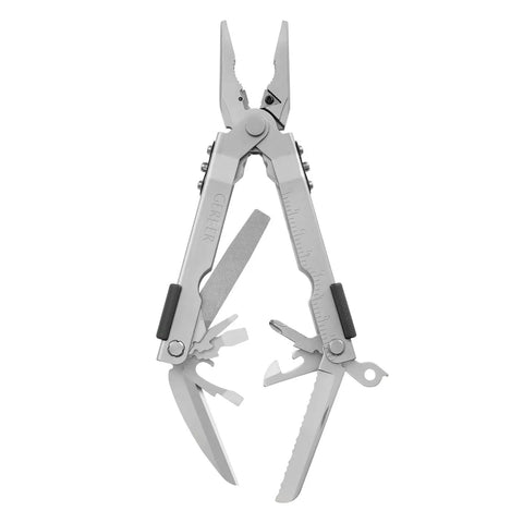 Needle Nose Pliers Multitool MP600 14-Tool Stainless Steel Compact Multi-Tool With One Hand Opening And SafTPPlus Locking System