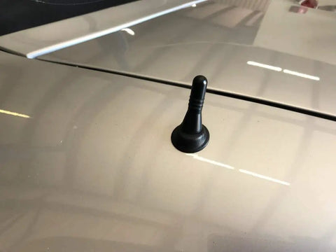 Super Shorty 1.5 Inch Antenna For Saturn Sky Black Powder Coated Billet Aluminum Plug N Play Includes 0.75 Inch Delete Cap