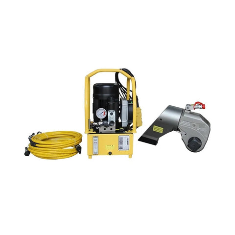 Badass Hydraulic Torque Wrench With 1.5 Inch Square Drive Aluminum Titanium Alloy Build For Serious Bolt Tasks No Drama Fastener Rig That Truly Works Hard On Job Sites with hose and pump.