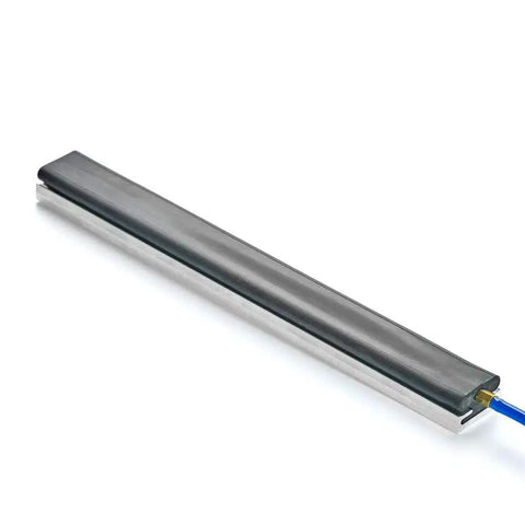 Straight Up Reliable 12 Inch Inflatable Rubber Pneumatic Bladder Clamp For Conveyor Lines with smooth metal finish.