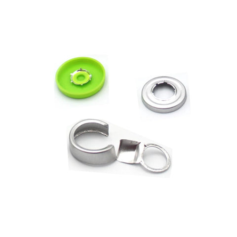 Front view of lab vial cap kit: green silicone stopper, silver aluminum cap ring, and metal clip.