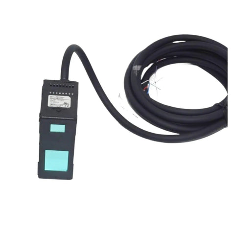 Laser Displacement Sensor With Smart Tuning For Industrial Position Measurement, 0.002 Millimeter Resolution And 600 Millimeter Sensing Range, Pro Grade Distance Readings For Large Parts, Fast Setup, Stable Performance, Beefed Up Durable Tool with cable