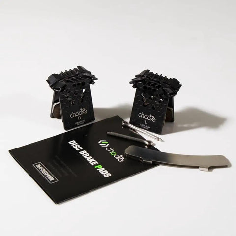 J05A RF Polymetallic Disc Brake Pads, 2 Pairs For Shimano J04C J05A G05A G04S J02A J03A, shown with manual and tools.