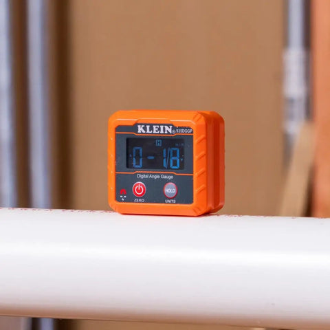 Angle Finder Digital Gauge With Strong Magnetic Base measuring angle on pipe surface indoors
