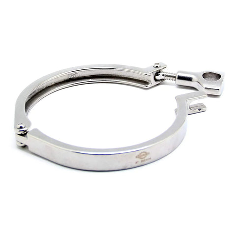 Front view of a 4-inch stainless steel tri-clamp with wing nut and single pin.