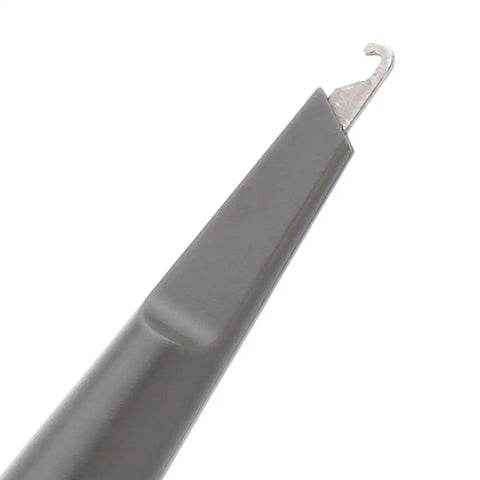 Close-up of hook tip on 60MHz Oscilloscope Probe Kit With X1 And X10 Attenuation Switch, 123cm Lead Length for electronics testing.