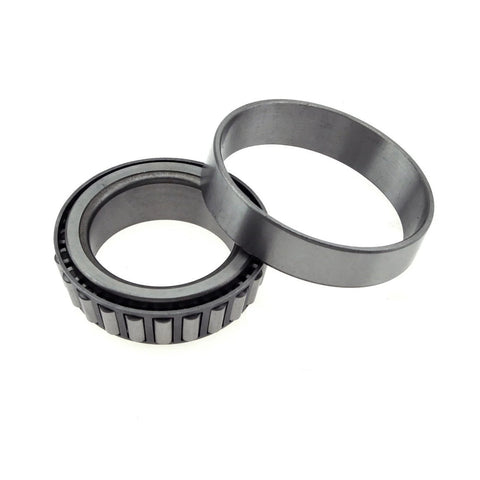 Three Piece Front Wheel Bearing Hub Assembly Replacement Kit For Nissan Frontier 1998 1999 2000 2001 2002 2003 2004 2.4L RWD Durable Sealed Bearings Ready To Install For A Smooth Ride And Long Lasting Performance, close-up view of a hub bearing and ring