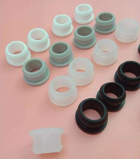 Assorted silicone rubber snap-on grommets and hole plugs gray 4.5mm to 50.6mm bore range end caps bung covers temperature resistant -40C to 250C