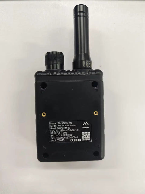 Heavy Duty Long Range LoRa Transceiver With Integrated Gps And Esp32S3 Chip Features 1Point54Inch Electronic Paper Display black LoRa mesh node with antenna