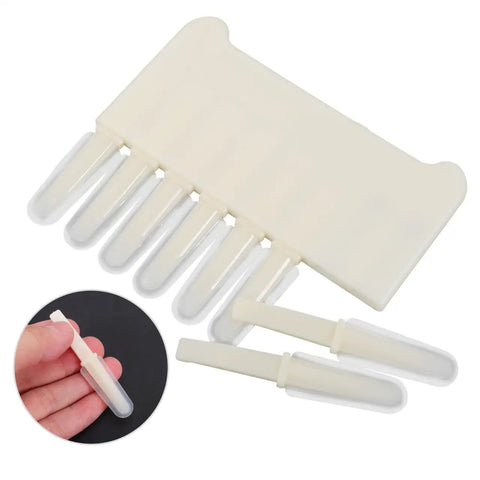 8 Head Beekeeping Scraper Pen For Hive Cleaning Outdoor Use Pro Grade Durable Plastic Tool With Jelly Extractor Function, shown with detail view.