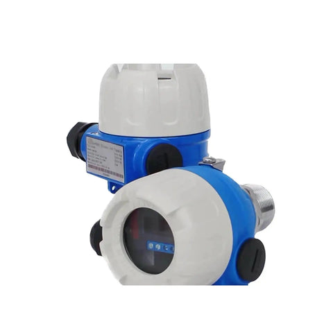 Rock Solid Ultrasonic Liquid Level Sensor With Digital Display And 4 To 20 Ma Output For Reliable Water Measurement In Three Meter Range close-up view