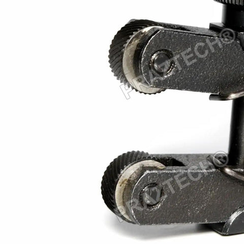 Close-up of Spring Loaded Clamp Style Knurling Tool For Lathe Work With Three To Twenty Five Millimeter Capacity