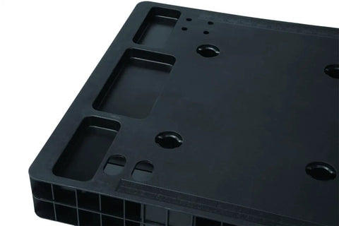 Close-up of the clamping surface on the Five In One Workbench Table With Adjustable Height And Clamping Surface That Doubles As Scaffold Dolly And Creeper
