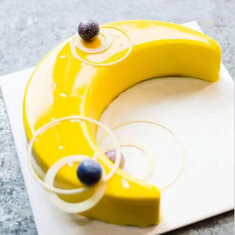Crescent Moon Shape Silicone Cake Pan For All You Bakers Who Love Mousse Cakes Bread And Pizza Baking Mold Flexible Nonstick Easy