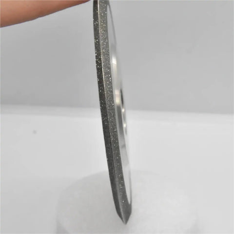 Heavy Duty SDC Grinding Wheel And Sharpening Disc Rock Solid 125mm side view showing 200 grit and 45 degree angle for tungsten steel and ceramic tasks.
