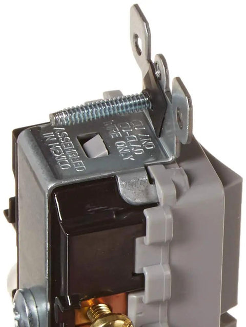 Side view of Decora Style 15 Amp Single Pole AC Combination Switch Gray 120 To 277 Volt Commercial Grade Grounding 5634GY