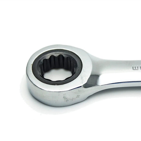 Close-up of Ratchet Spanner Set With Metric Combination Wrenches Easy Grip Ratcheting Wrenches For Tight Spaces Durable Hand Tool Kit